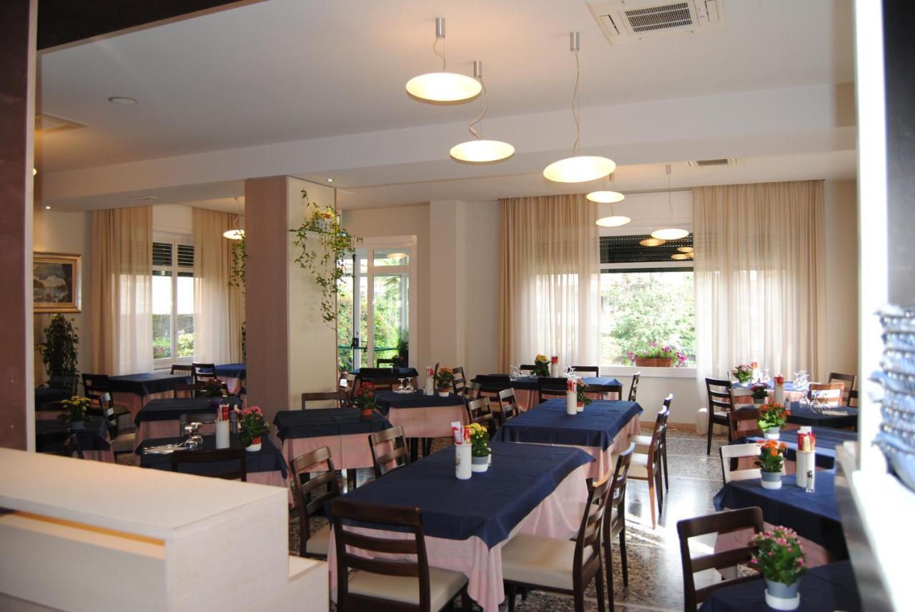 Hotel Villa Mon Toc Stresa Zewnętrze zdjęcie